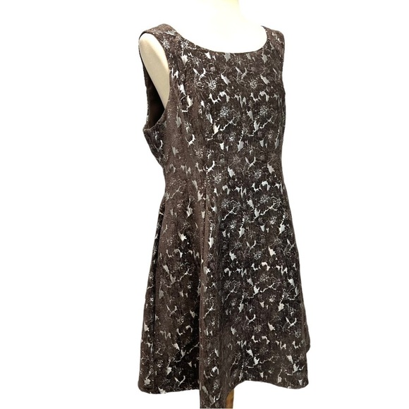 ModCloth Genuine Joy Silver & Brown Flocked Floral A Line Dress Women’s XL - Picture 10 of 13